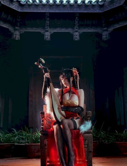欧美透明情趣内衣内裤_高清最新电影在线观看